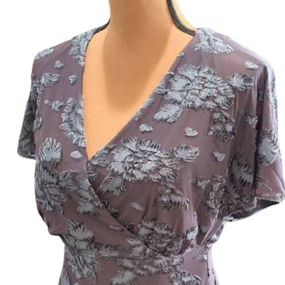 Adrianna Papell Floral Burnout Velvet Long Blouson Gown in Midnight – Size 0 - Picture 7 of 12